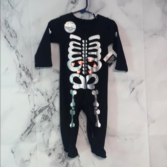 Halloween Onesies Sz 6-9M - Picture 8 of 15